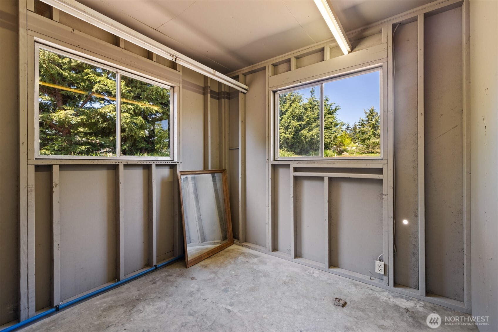 360 Mountain View Drive Sequim, WA 98382 - Photo 32 of 39 a view of a front door