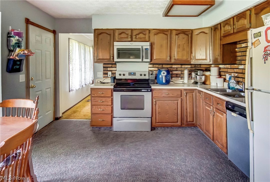 12130 Bottom Road Dresden, OH 43821 - Photo 13 of 35 Gallery Image 13