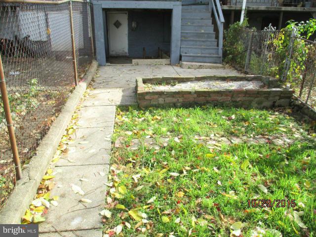 1022 Appleton Street Baltimore, MD 21217 - Photo 3 of 13 Exterior (Rear)