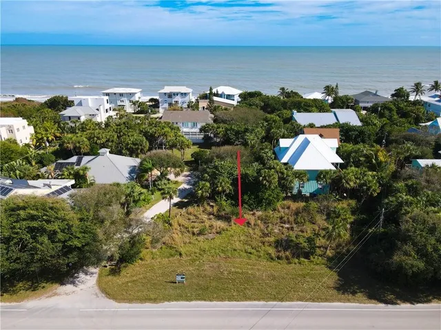 $795,000 | 1891 East Cayman Road, Vero Beach, FL 32963