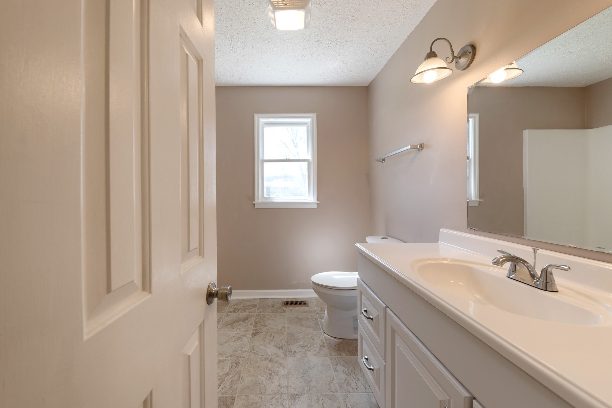 712 Marbury Road Tullahoma, TN 37388 - Photo 14 of 30 Gallery Image 14