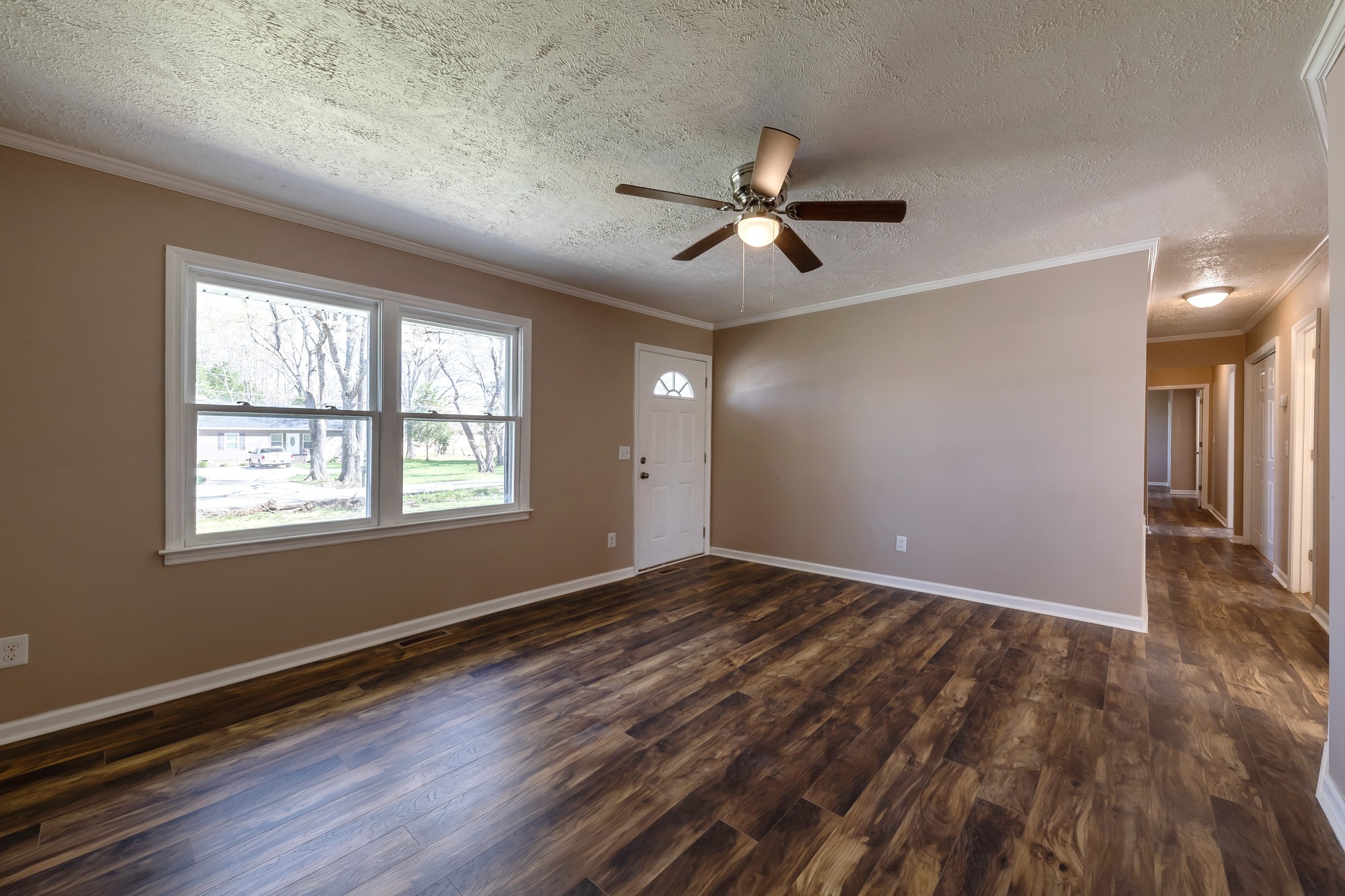 712 Marbury Road Tullahoma, TN 37388 - Photo 7 of 30 Gallery Image 7