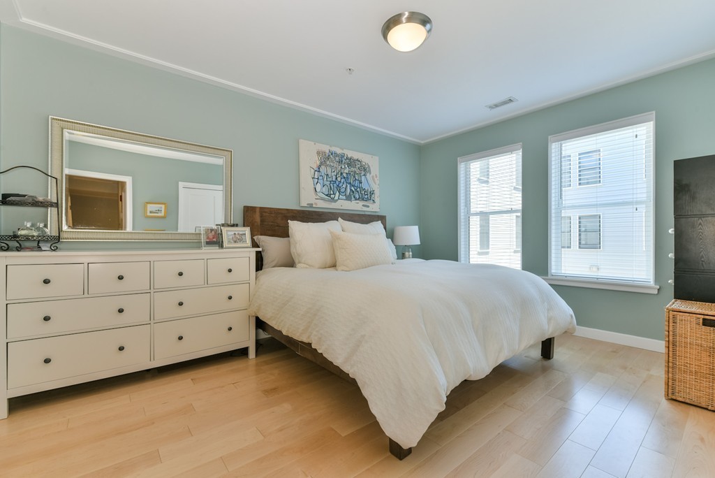 335 West 2nd Street, Unit 16 Boston, MA 02127 - Photo 12 of 17