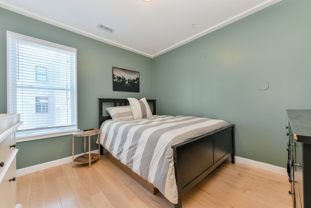 335 West 2nd Street, Unit 16 Boston, MA 02127 - Photo 13 of 17