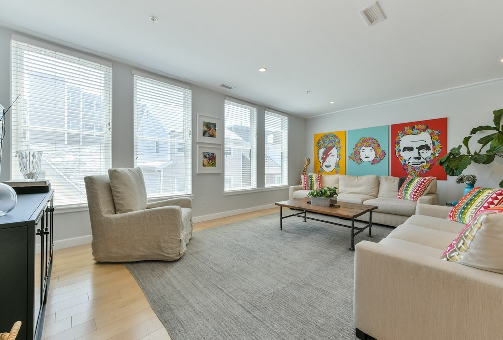 335 West 2nd Street, Unit 16 Boston, MA 02127 - Photo 10 of 17