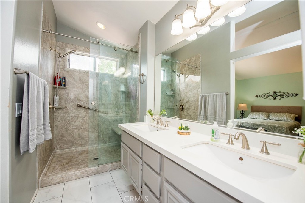 16344 West Sun Canyon Street Riverside, CA 92503 - Photo 33 of 51 Bath 3
