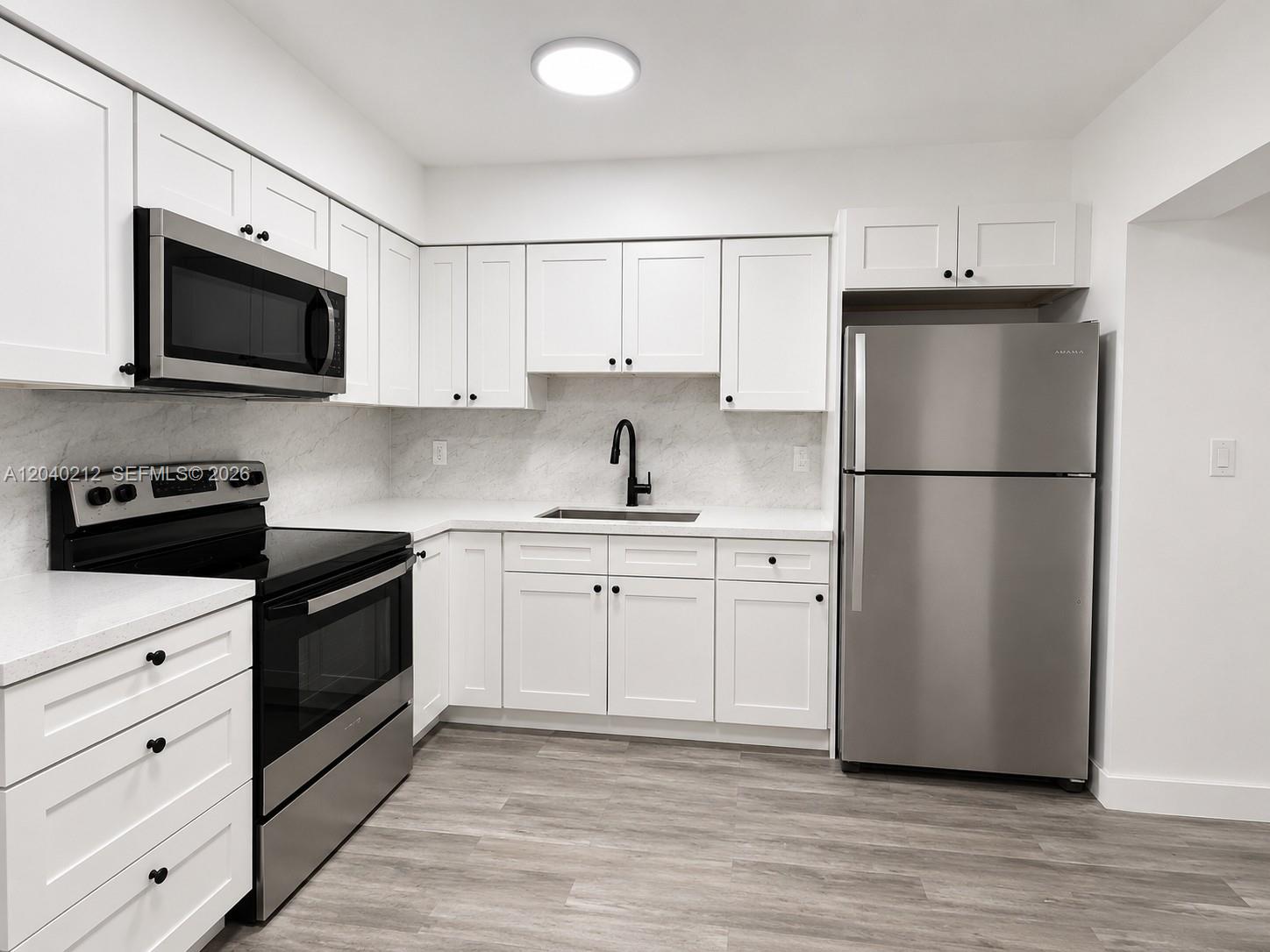 730 Southwest 5th Street, Unit 1 Hallandale Beach, FL 33009 - Photo 1 of 12