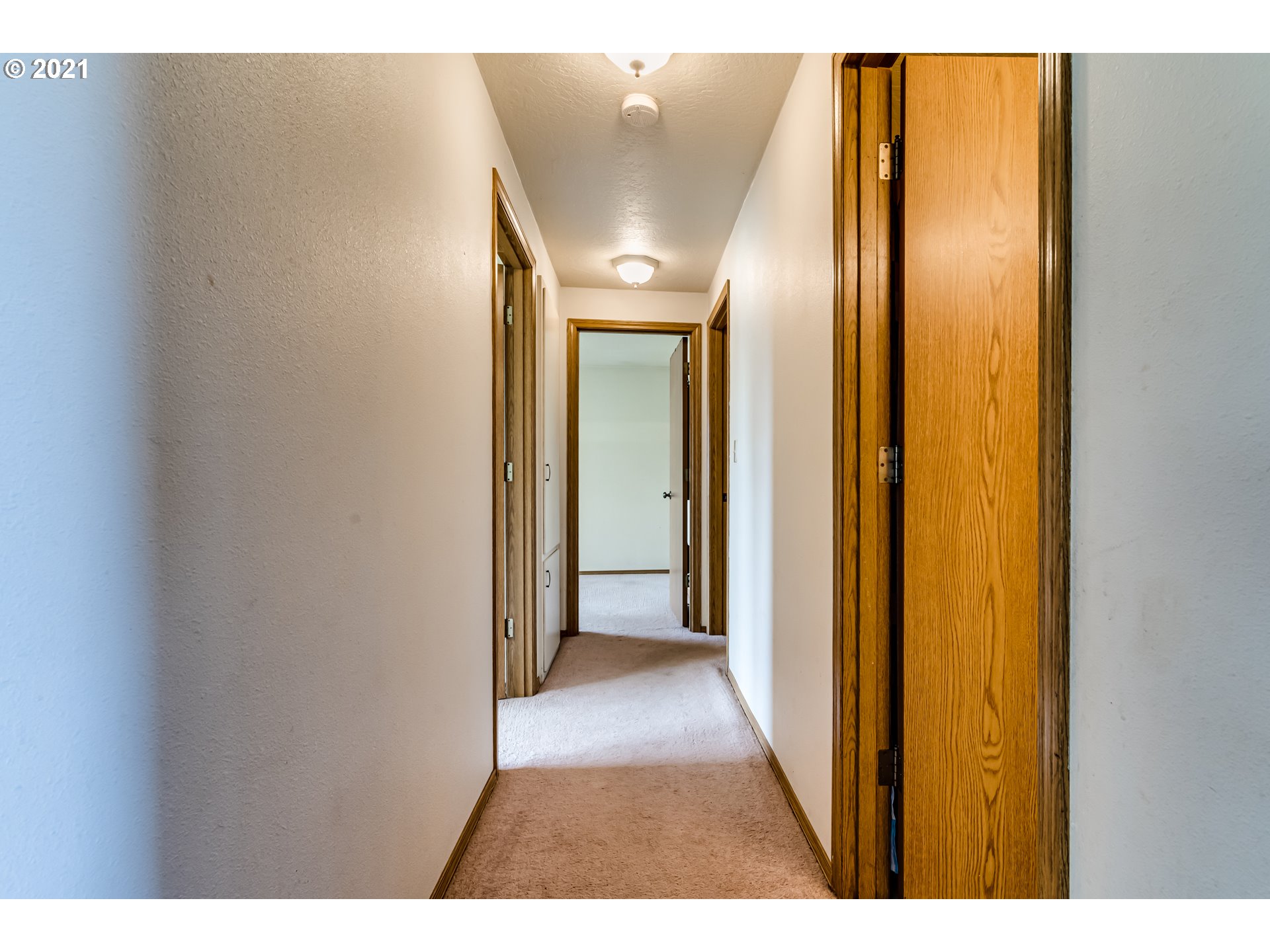 463 South 40th Street Springfield, OR 97478 - Photo 16 of 27