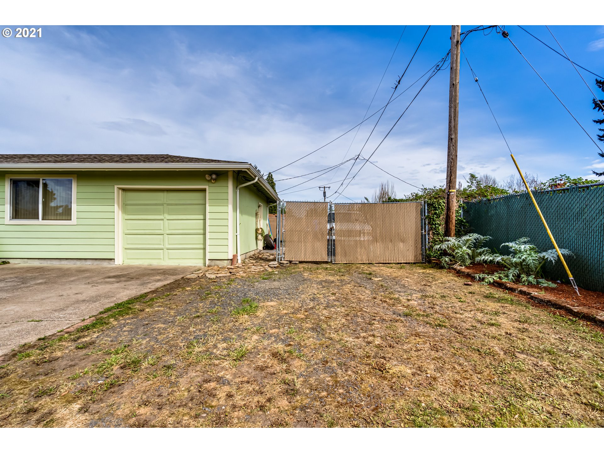 463 South 40th Street Springfield, OR 97478 - Photo 6 of 27