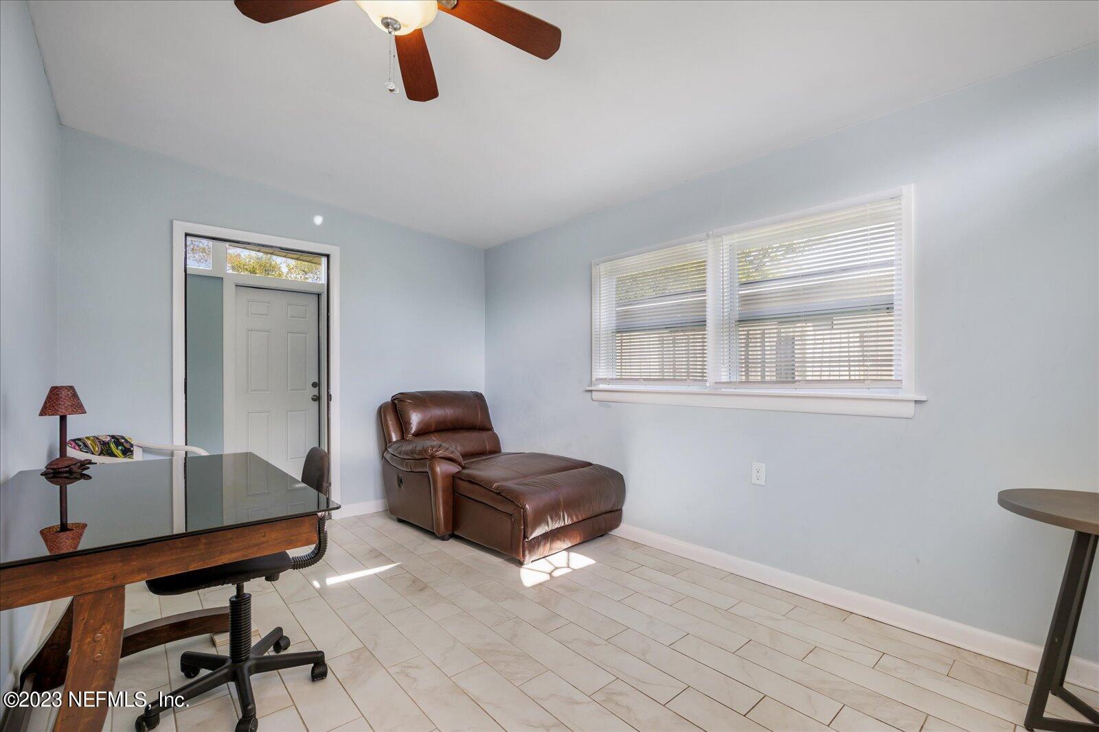 1316 Pinewood Road Jacksonville Beach, FL 32250 - Photo 25 of 46 18-063A4923