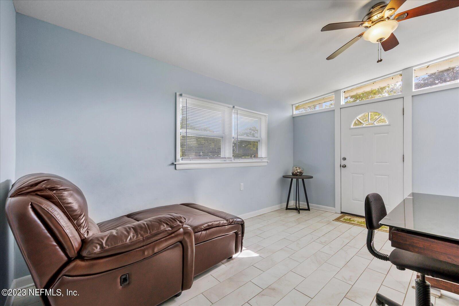 1316 Pinewood Road Jacksonville Beach, FL 32250 - Photo 26 of 46 17-063A4932