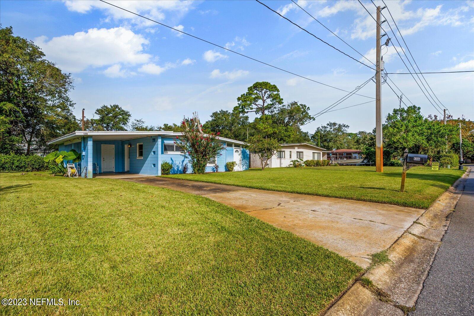 1316 Pinewood Road Jacksonville Beach, FL 32250 - Photo 3 of 46 34-063A4966