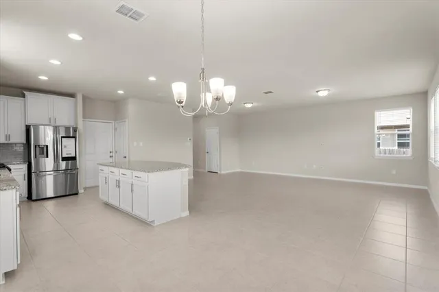 $2,150 | 121 Emerald Pass, Kyle, TX 78640