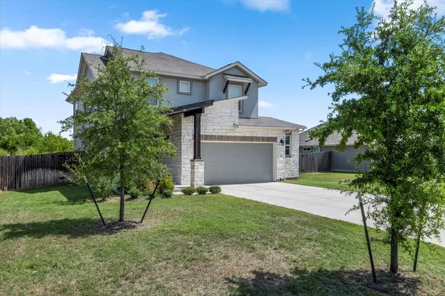 $2,150 | 121 Emerald Pass, Kyle, TX 78640