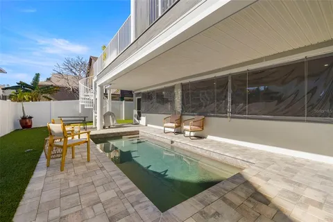 $850,000 | 247 126th Avenue, Treasure Island, FL 33706