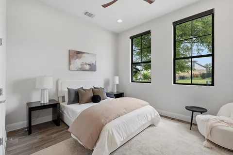 $1,399,000 | 2414 Sunset Vista Circle, Unit 32, Spicewood, TX 78669