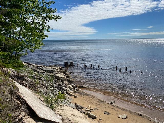 9600 North Whitefish Point Road Paradise, MI 49768 - Photo 5 of 16 Gallery Image 5