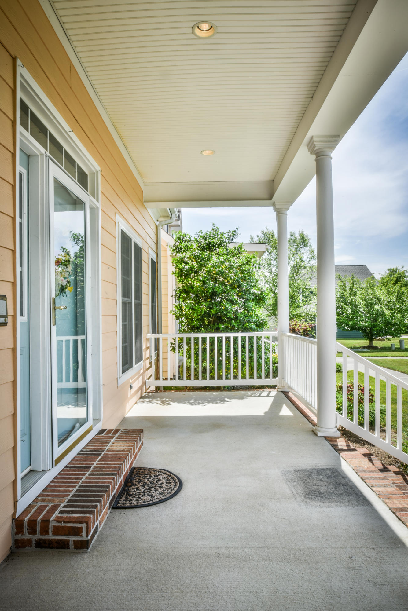 123 Liberty Court Oak Ridge, TN 37830 - Photo 6 of 31 DSC_1605