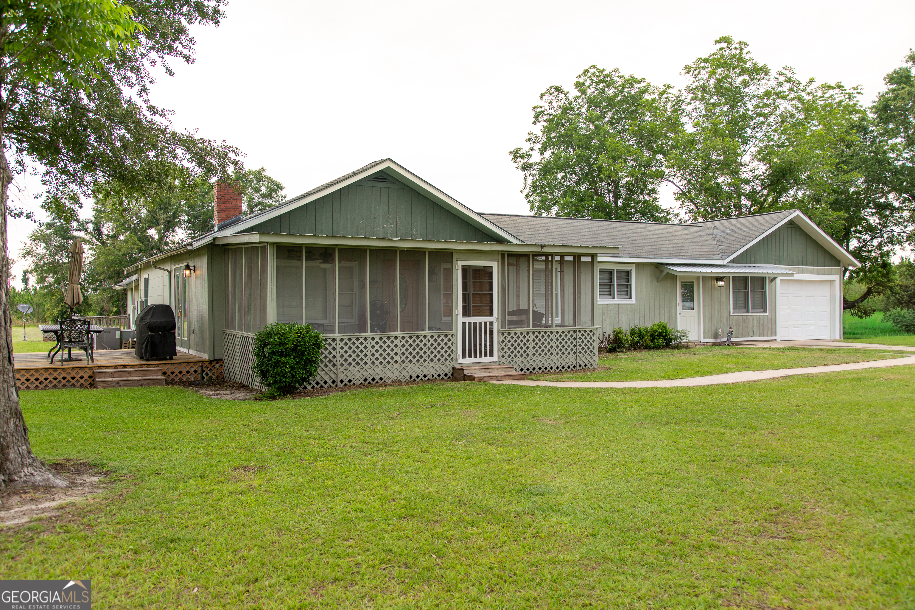 711 Ira Graham Road Hazlehurst, GA 31539 - Photo 3 of 55