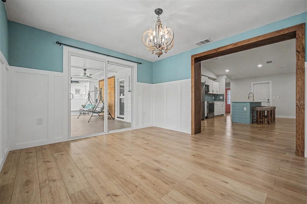 2333 Citrus Hill Road Palm Harbor, FL 34683 - Photo 12 of 30