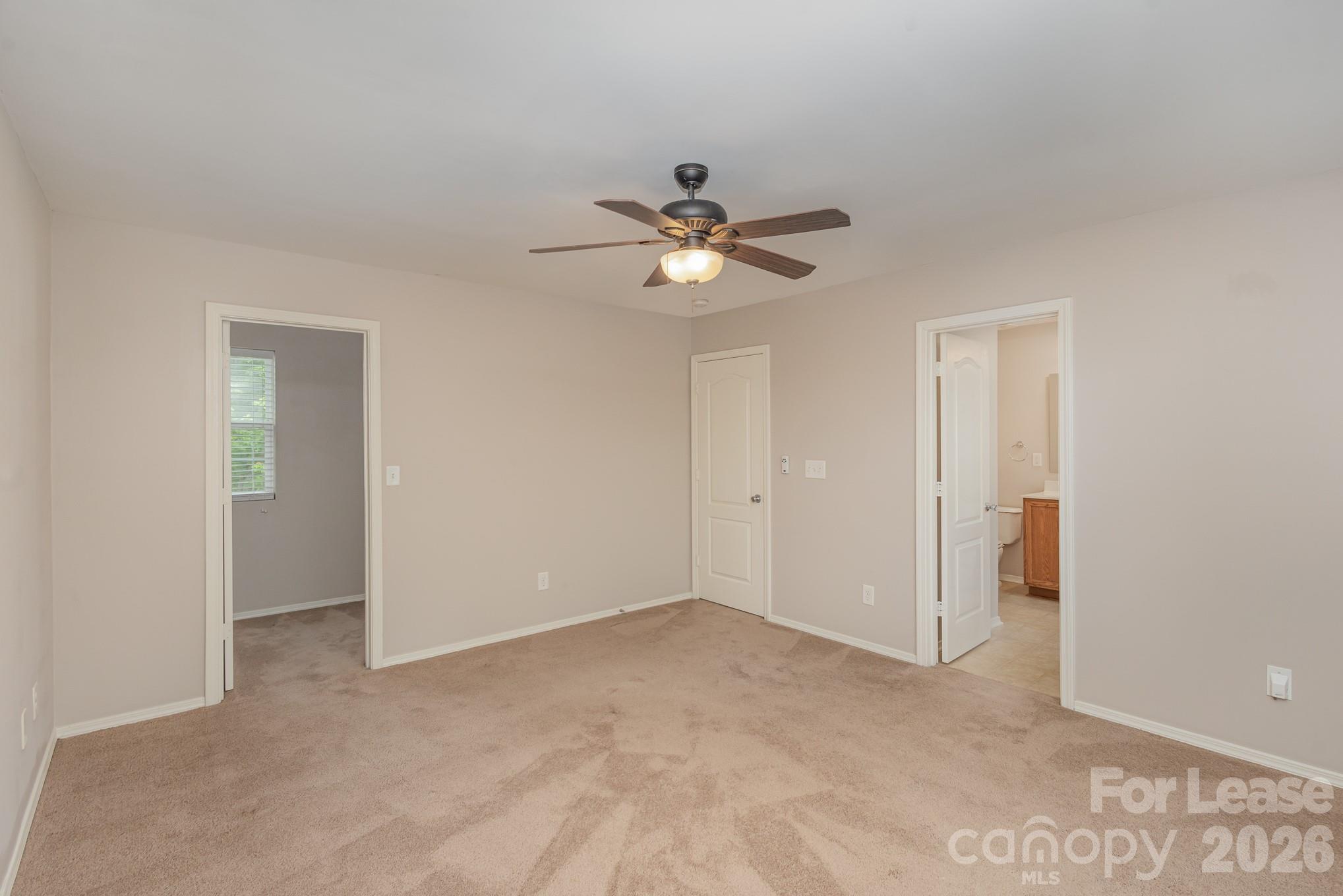 6442 Ridgeview Commons Drive Charlotte, NC 28269 - Photo 13 of 20