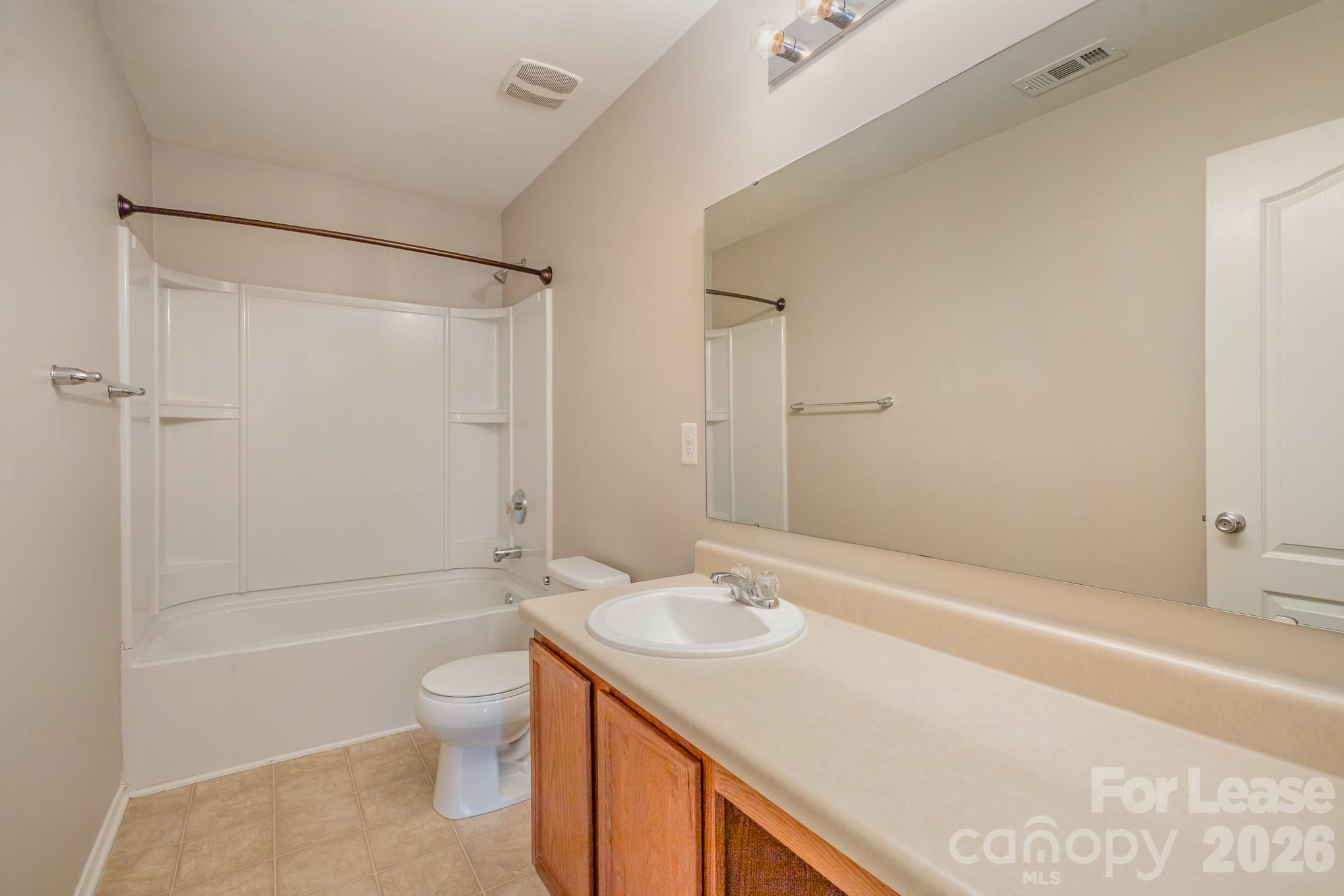 6442 Ridgeview Commons Drive Charlotte, NC 28269 - Photo 18 of 20