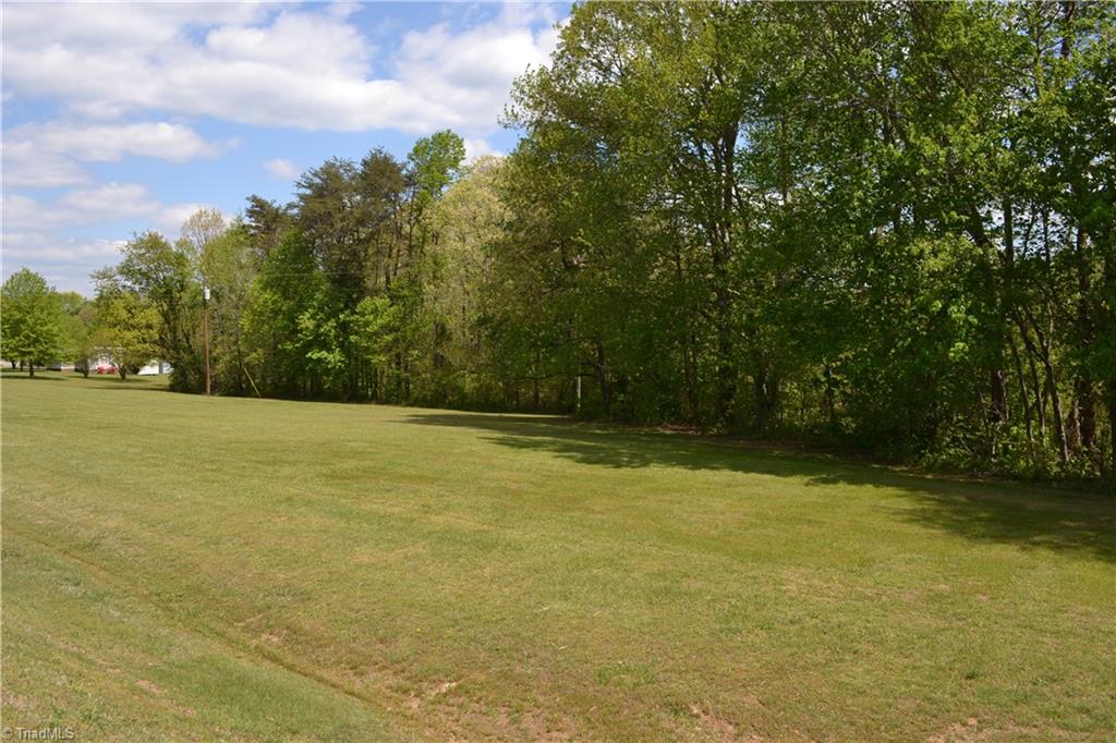 261 Mallard Road Madison, NC 27025 - Photo 7 of 7 Gallery Image 7