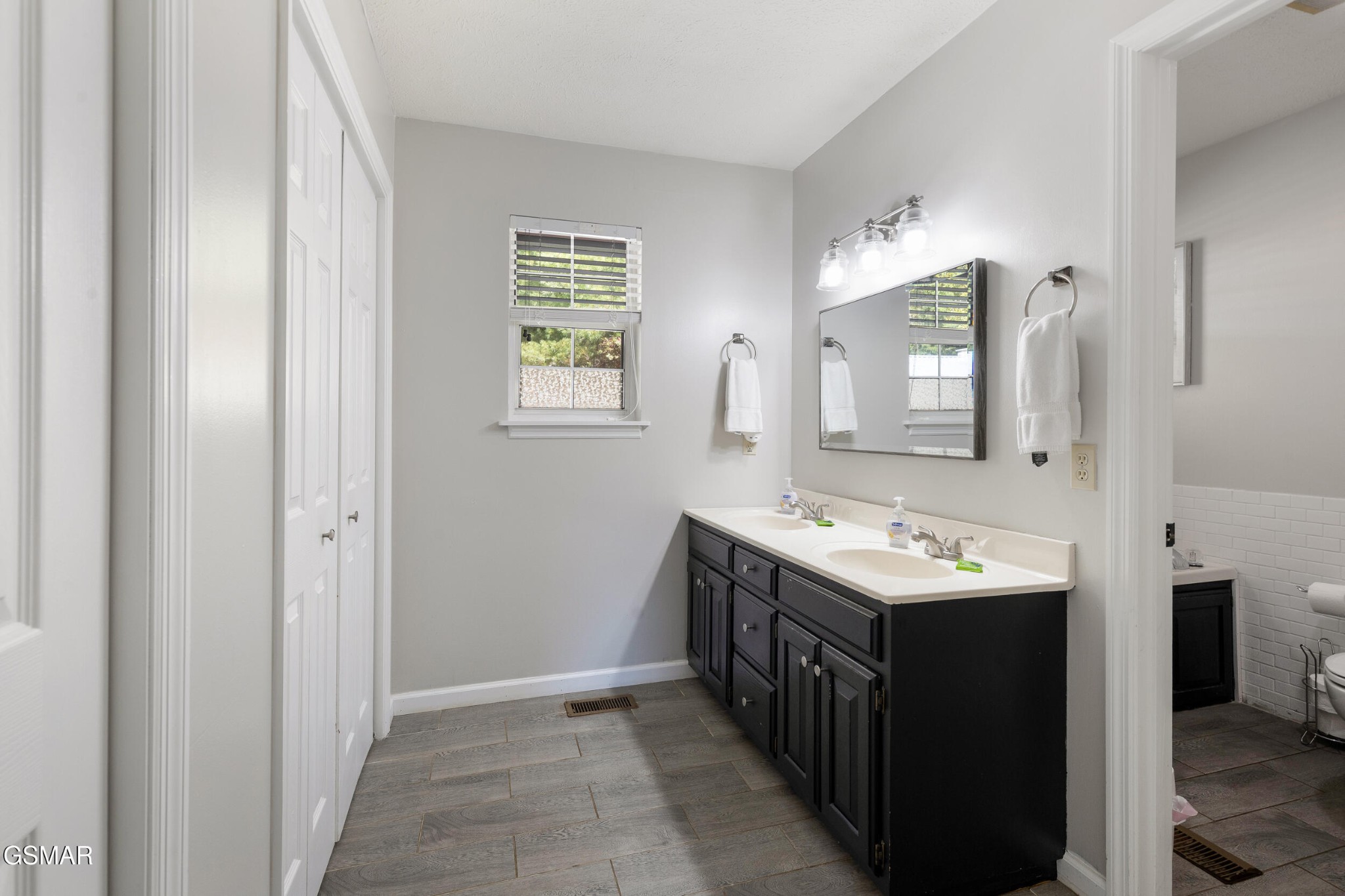 4063 Wears Cove Road Sevierville, TN 37862 - Photo 23 of 50
