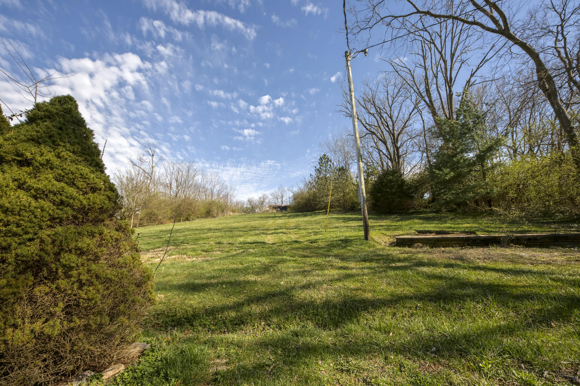 2020 Two Mile Road Winchester, KY 40391 - Photo 11 of 38 2020tmrwindh24-36