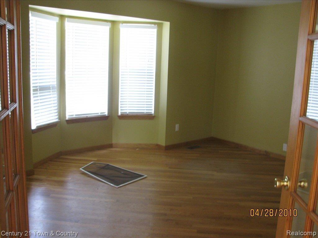 2579 Black Eagle Ridge Howell, MI 48843 - Photo 4 of 23 IMG_9575