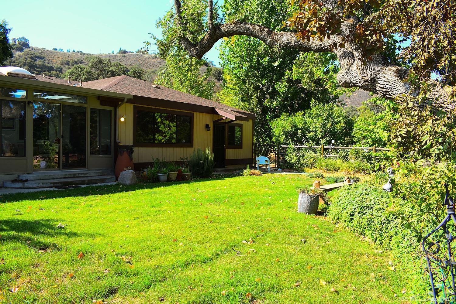 22941 Homestead Way Tehachapi, CA 93561 - Photo 33 of 38 Gallery Image 33