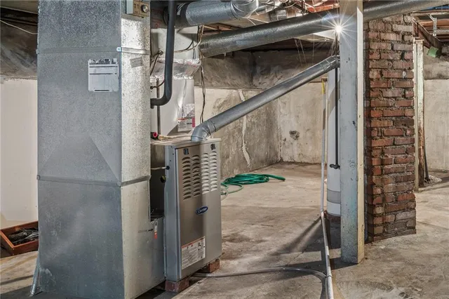 $138,000 | 211 North 23 Street, Kansas City, KS 66102