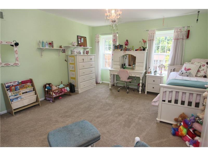 1657 Little Meadow Road Pittsburgh, PA 15241 - Photo 16 of 24 Gallery Image 16