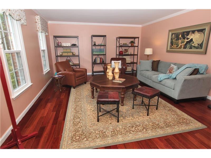 1657 Little Meadow Road Pittsburgh, PA 15241 - Photo 6 of 24 Gallery Image 6