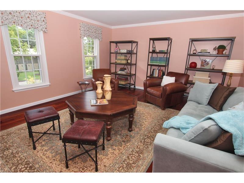 1657 Little Meadow Road Pittsburgh, PA 15241 - Photo 7 of 24 Gallery Image 7
