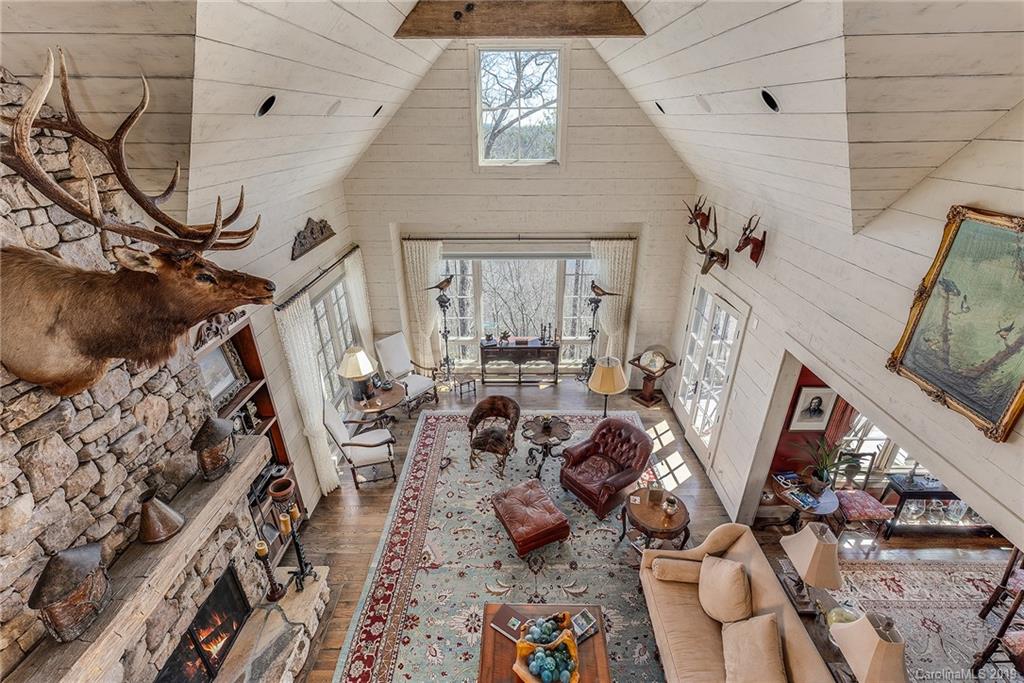 154 Homestead Road, Unit 7 Lake Toxaway, NC 28747 - Photo 11 of 31 Gallery Image 11