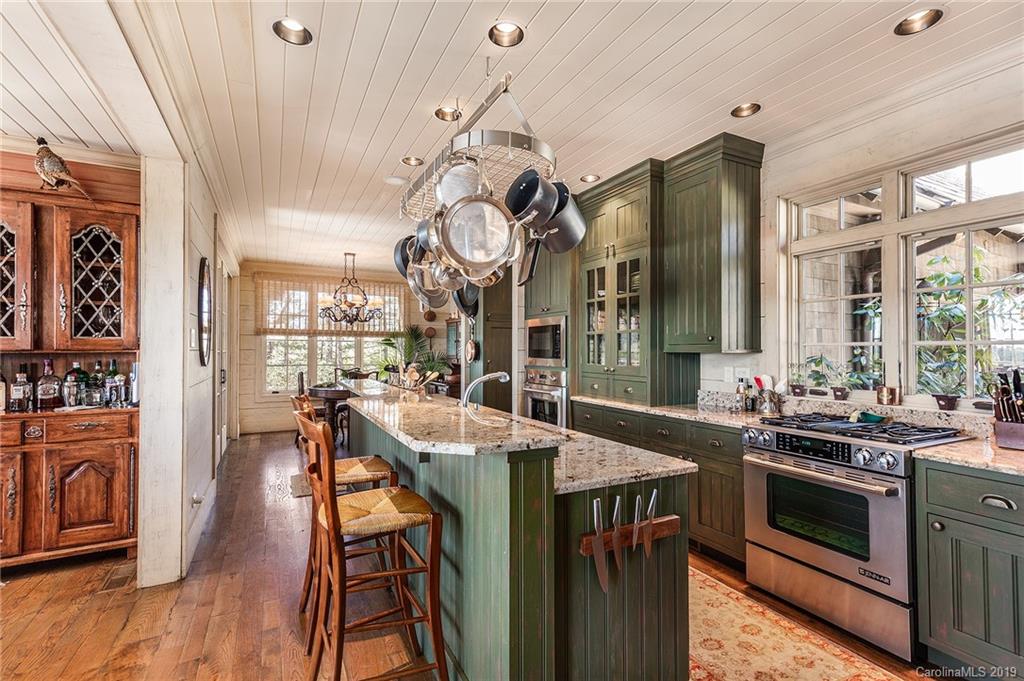 154 Homestead Road, Unit 7 Lake Toxaway, NC 28747 - Photo 28 of 31 Gallery Image 28