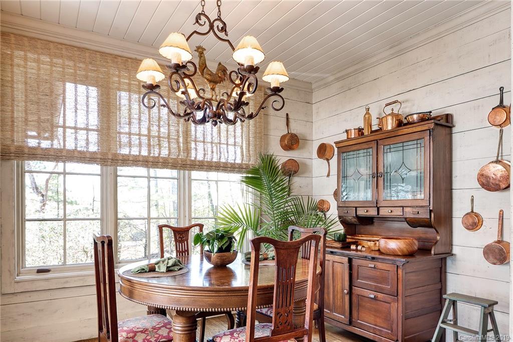 154 Homestead Road, Unit 7 Lake Toxaway, NC 28747 - Photo 29 of 31 Gallery Image 29