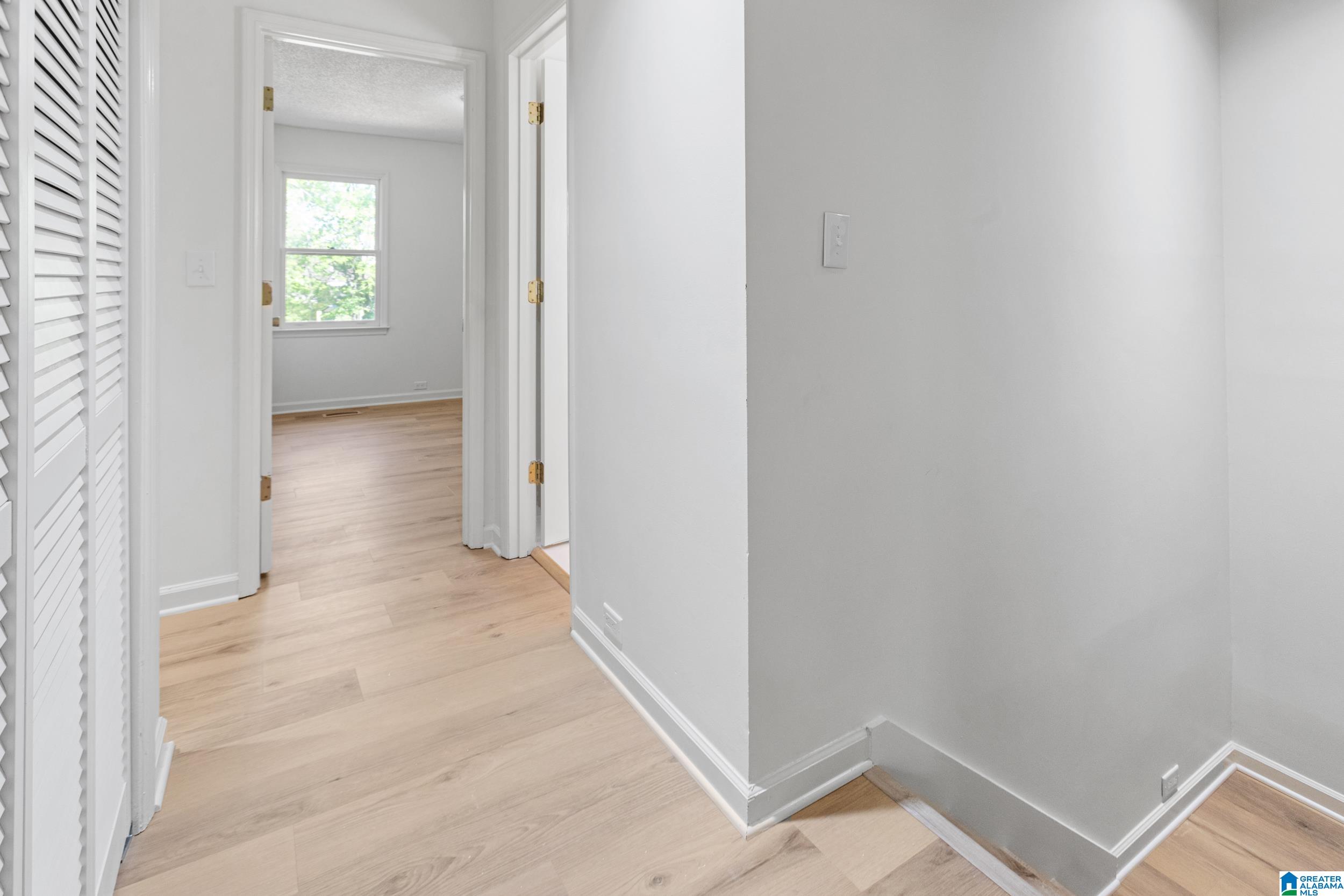 1104 Springville Road Birmingham, AL 35215 - Photo 33 of 43
