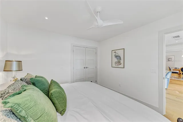 $3,950,000 | 605 Key Royale Drive, Holmes Beach, FL 34217