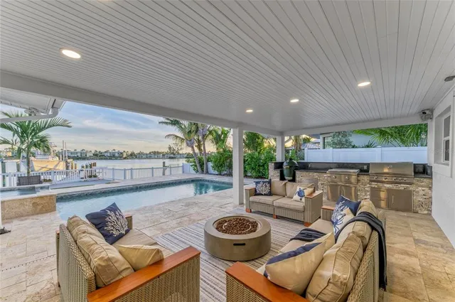 $3,950,000 | 605 Key Royale Drive, Holmes Beach, FL 34217
