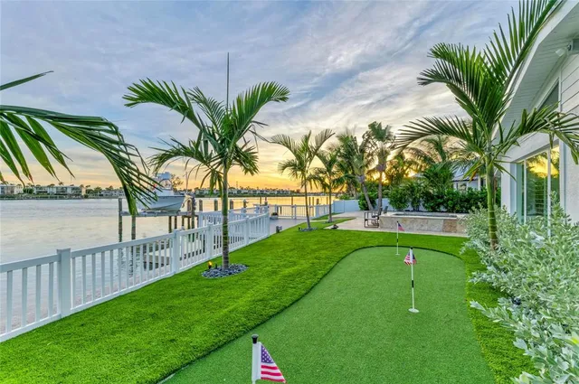 $3,950,000 | 605 Key Royale Drive, Holmes Beach, FL 34217