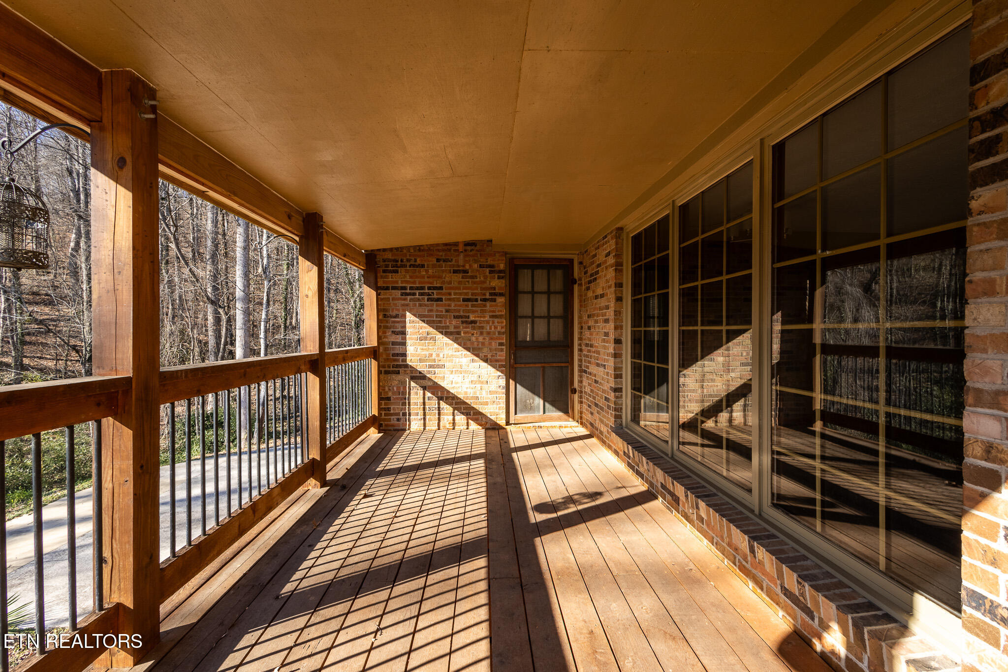 109 Balsam Road Oak Ridge, TN 37830 - Photo 29 of 53 Back Deck