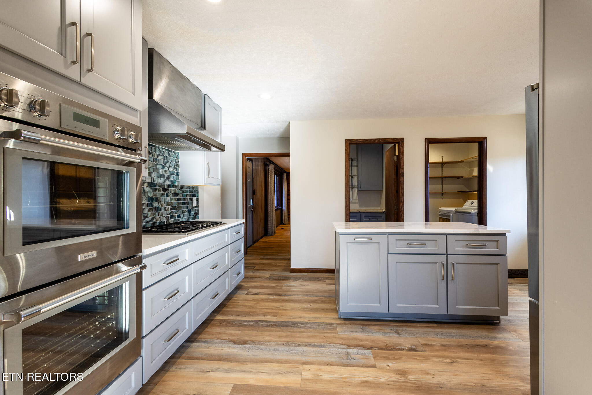 109 Balsam Road Oak Ridge, TN 37830 - Photo 9 of 53 Kitchen