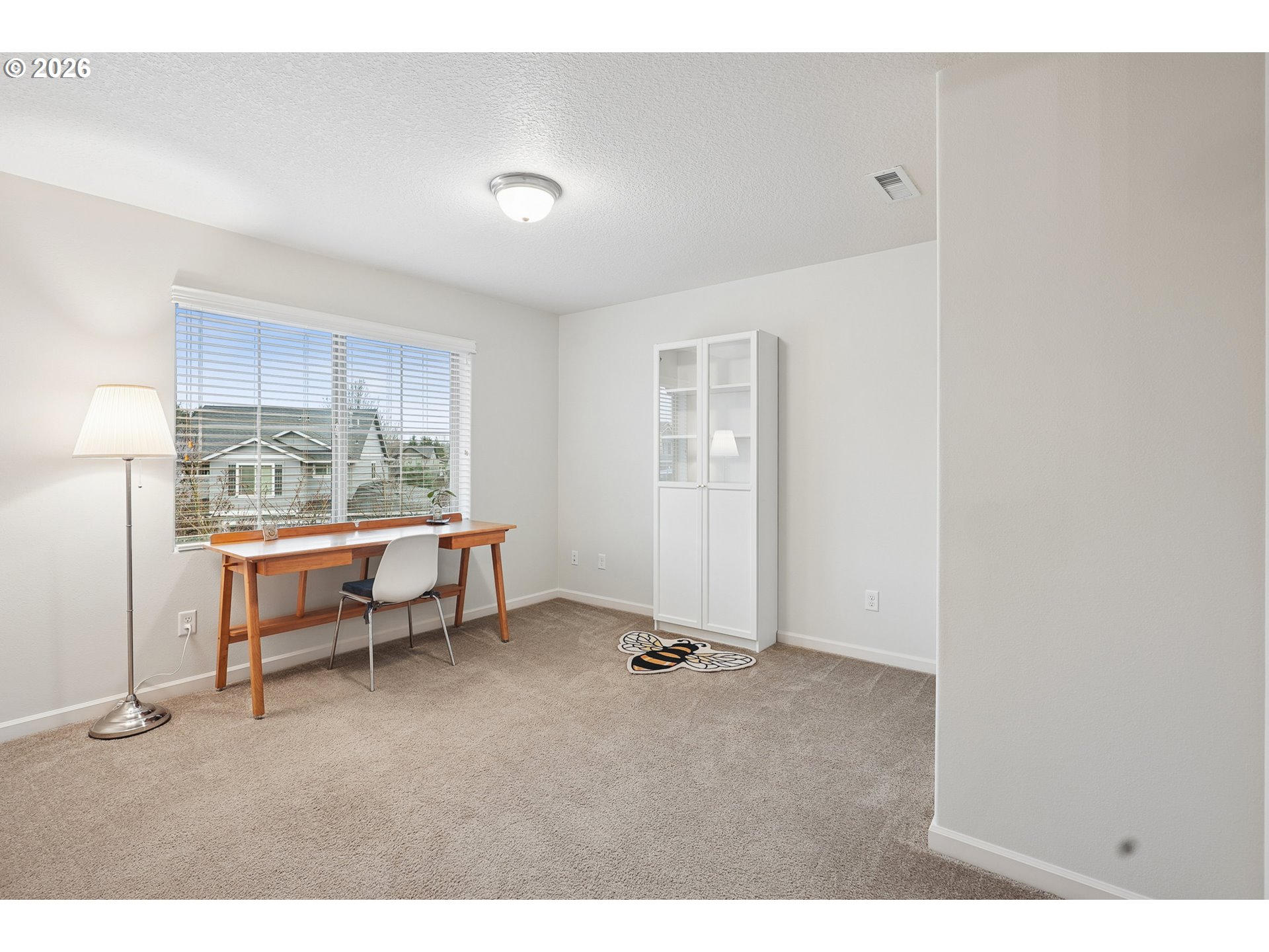 504 North Allen Creek Drive Ridgefield, WA 98642 - Photo 29 of 38 a view of workspace with furniture and window