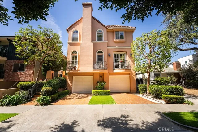 $1,595,000 | 1827 Barry Avenue, Unit 2, Los Angeles, CA 90025