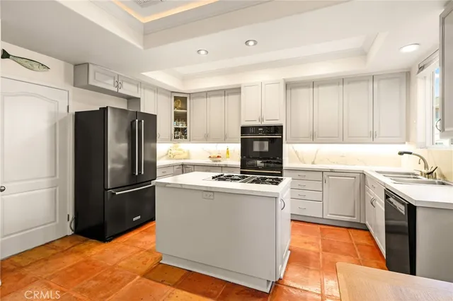 $1,595,000 | 1827 Barry Avenue, Unit 2, Los Angeles, CA 90025