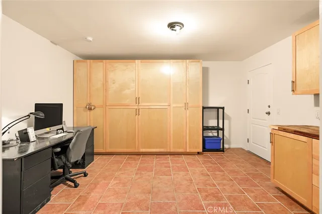 $1,595,000 | 1827 Barry Avenue, Unit 2, Los Angeles, CA 90025