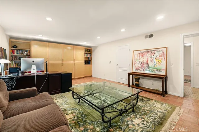 $1,595,000 | 1827 Barry Avenue, Unit 2, Los Angeles, CA 90025