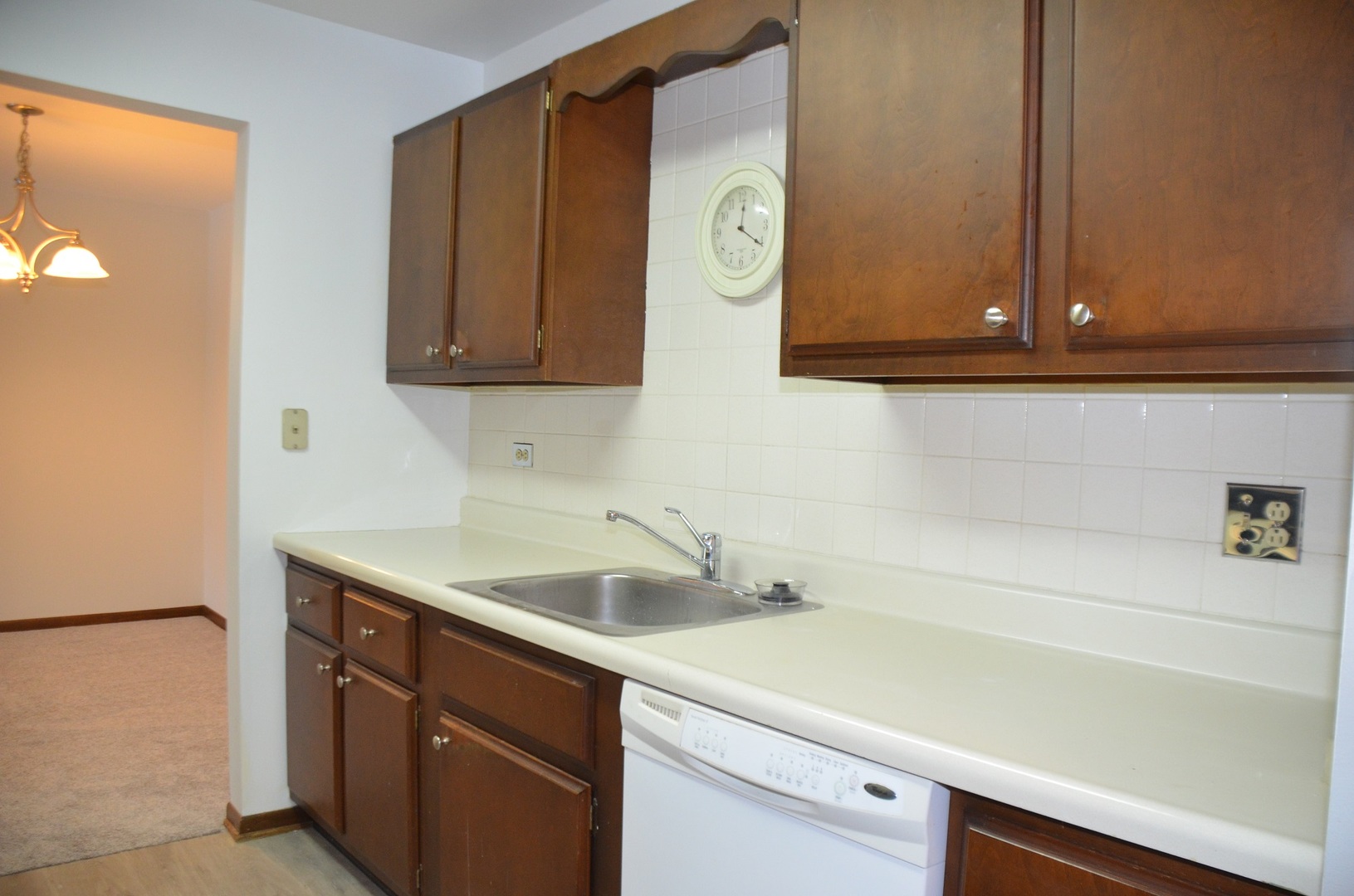300 Thames Parkway, Unit 2H Park Ridge, IL 60068 - Photo 6 of 14